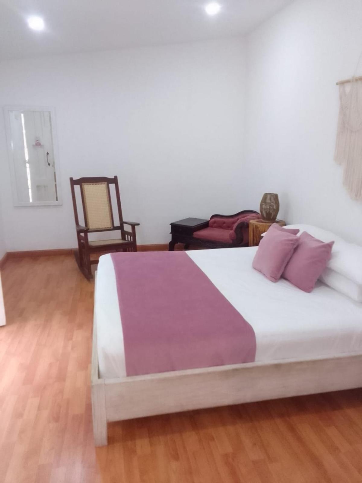 Casa Verde Hotel ซันตามาร์ตา ภายนอก รูปภาพ