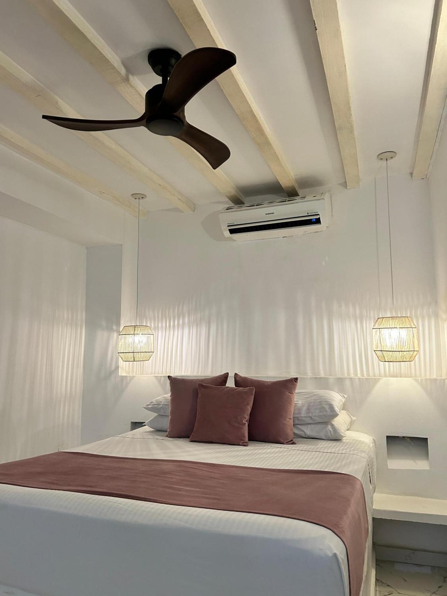 Casa Verde Hotel ซันตามาร์ตา ภายนอก รูปภาพ