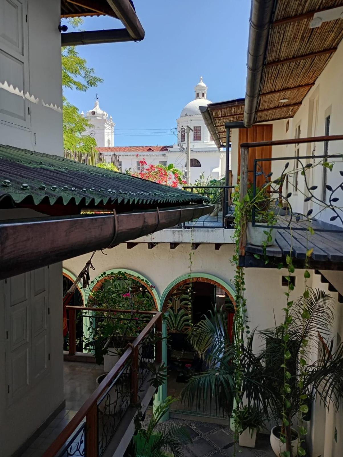 Casa Verde Hotel ซันตามาร์ตา ภายนอก รูปภาพ